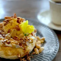 塩キャラメルとナッツのパンケーキ|yucc@さん