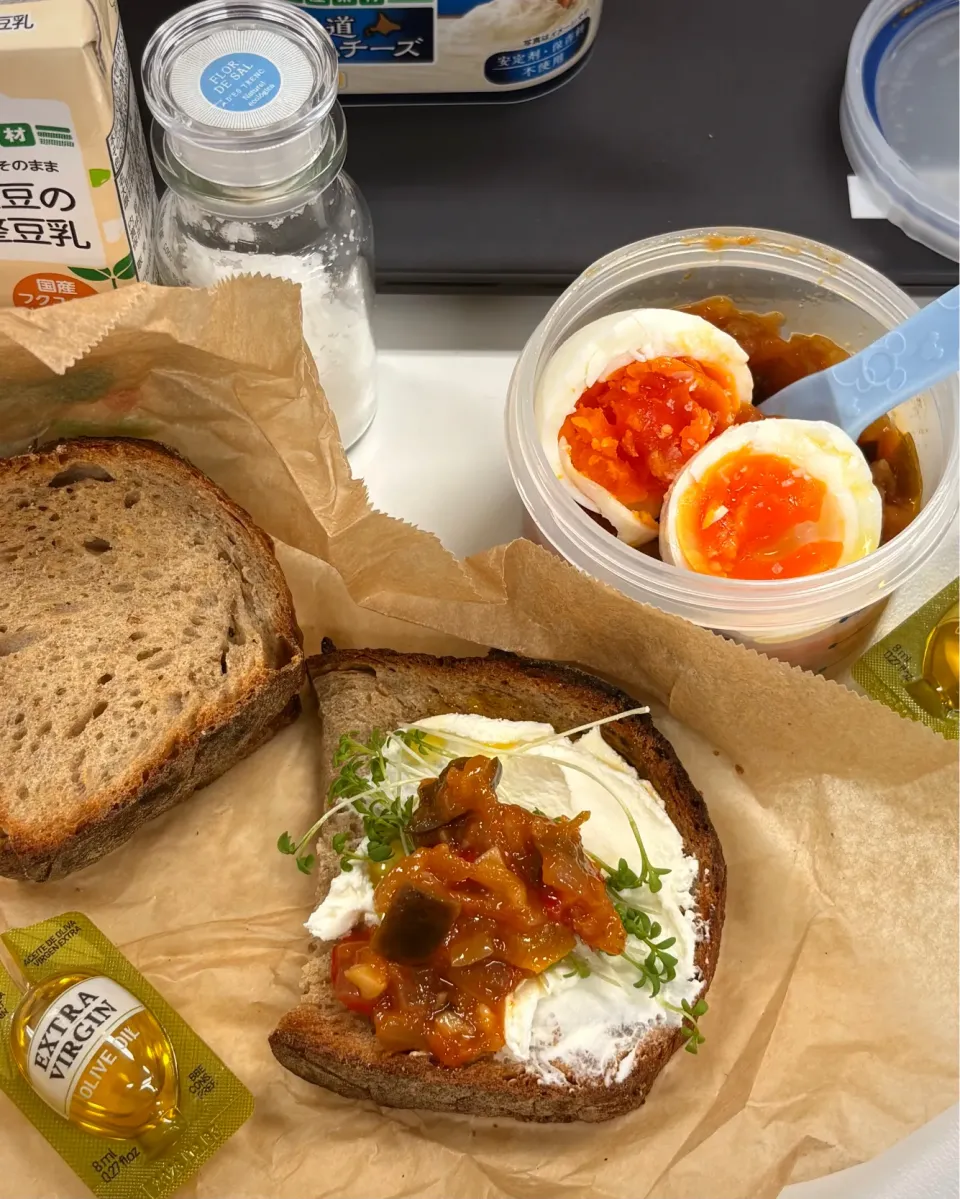 ピスト・マンチェゴ弁当|まる(丸大豆)さん