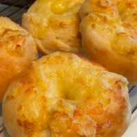 クリチ入りベーグル🥯|みーしゃさん