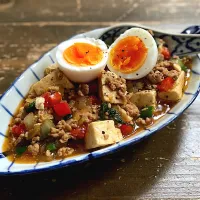 豚のガパオ炒め麻婆豆腐 🇹🇭🇨🇳ผัดกระเพราหมูสับ มาโบโทฟุ|七海さん