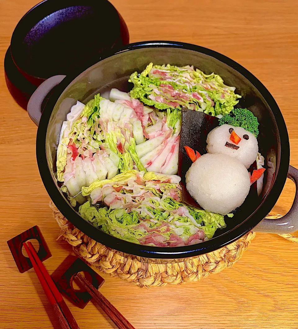 アフロな雪だるま、鍋に降臨⛄️🍲|kaeさん