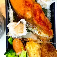 シャケ弁当|あーやーさん