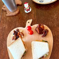 朝ごはん♯オムレツサンド|小松菜さん