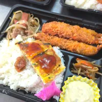 エビフライ弁当|景子さん