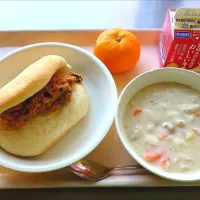 今日の給食(12/18)|えっちゃんさん