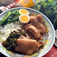 🌺🌺Foodie🌺🌺さんの料理 豚足の煮込み、カオカームーより五香粉多め❤️❤️❤️