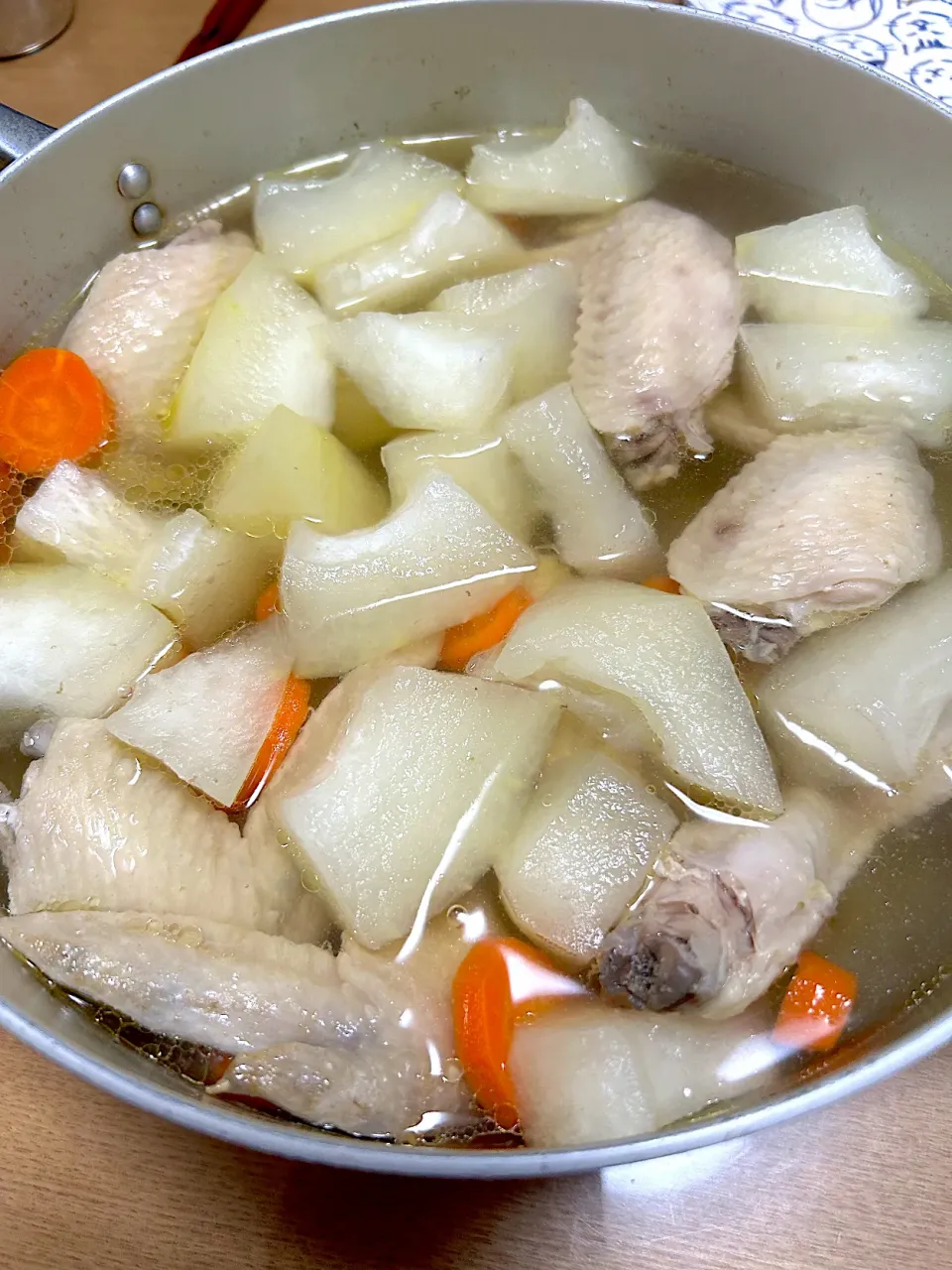 手羽先と冬瓜スープ|かよさん