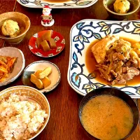 晩ごはん♯肉豆腐|小松菜さん