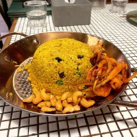 Pineapple Fried Rice with Seafood| skyblueさん