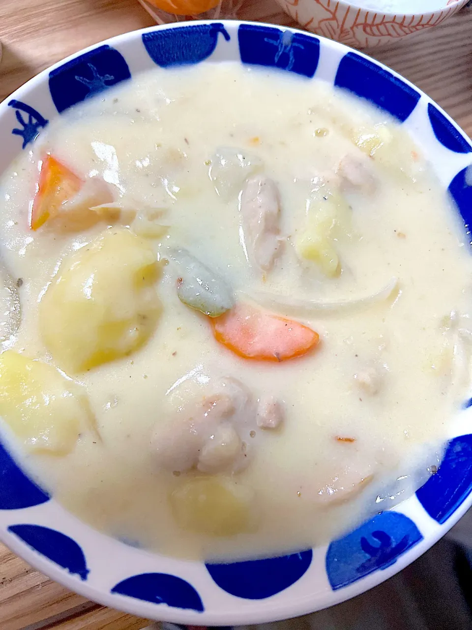 #定番のクリームシチューで暖まろう🩷|Rie Morisakiさん