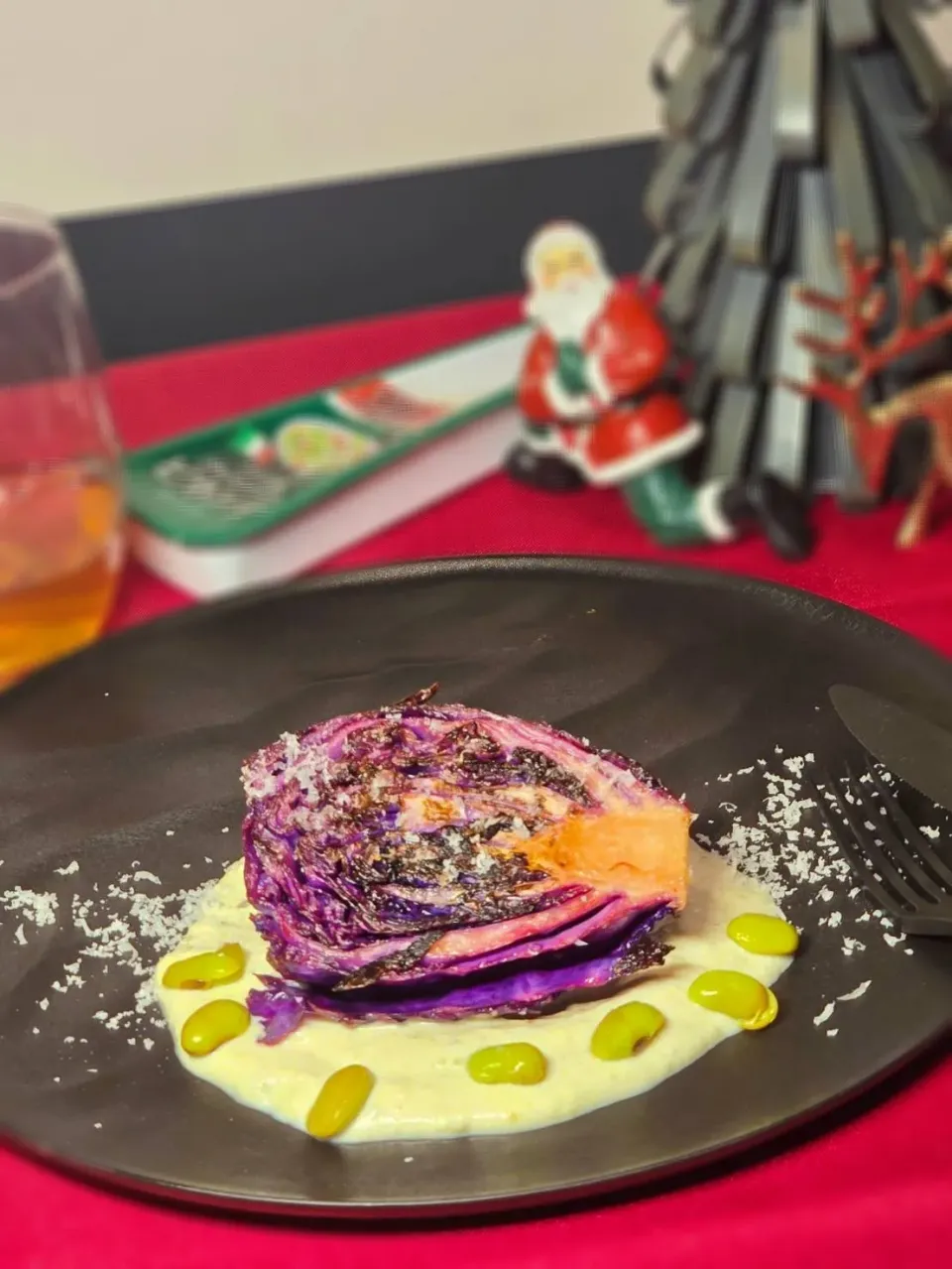 紫キャベツのステーキ　ゴルゴンゾーラソース|オハナシマンさん