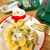 ゴルゴンゾーラピカンテでかぼちゃニョッキ🎃