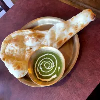 チキンサグカレーとナン|T. Wonderさん