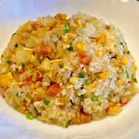 今日のランチは久しぶりに                                      「五目チャーハン」|mottoさん