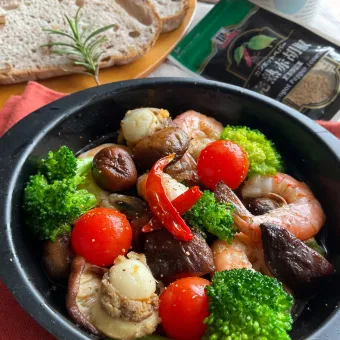 Snapdishの人気料理写真:アヒージョ