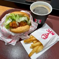 チキンフィレバーガーセット|T. Wonderさん