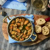 ムール貝のアヒージョ Mejillones al Ajillo|まる(丸大豆)さん