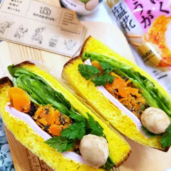Snapdishの人気料理写真:🔷🥕にんじんマッシュサラダde日曜日のサンドイッチ🥪🔷