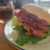 パストラミバーガー🍔|しあるさん