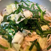 豚肉でモツ鍋風鍋|ちいこさん