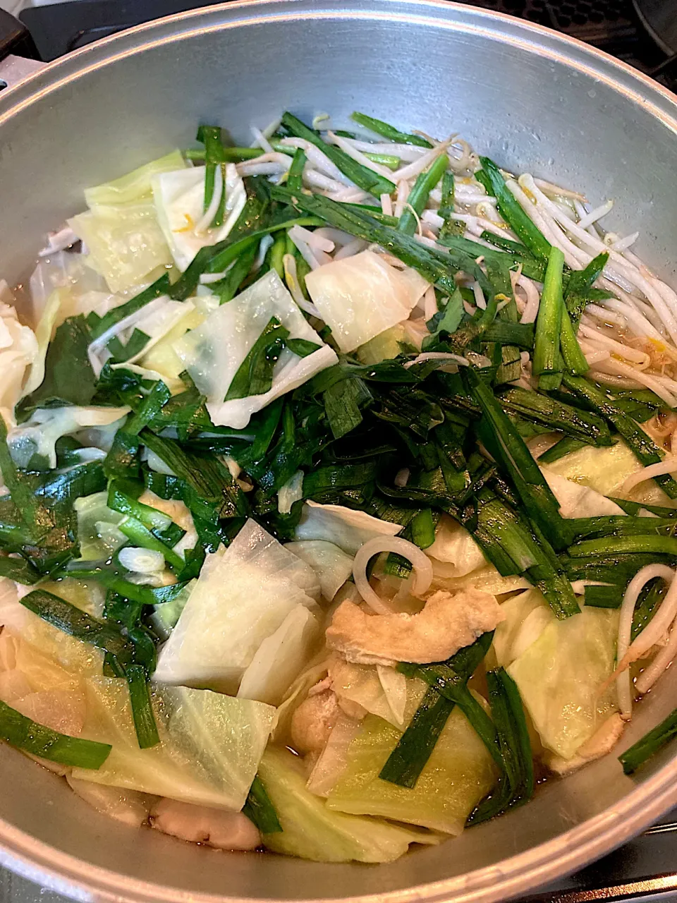 豚肉でモツ鍋風鍋|ちいこさん