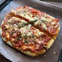 トマトソースのフォカッチャ