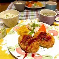 昨日のにんにくカレーとゆで卵入りコロッケ|kaoriさん