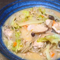 パパ作🥸鶏胸肉のちゃんちゃん焼き|ぱんだのままんさん