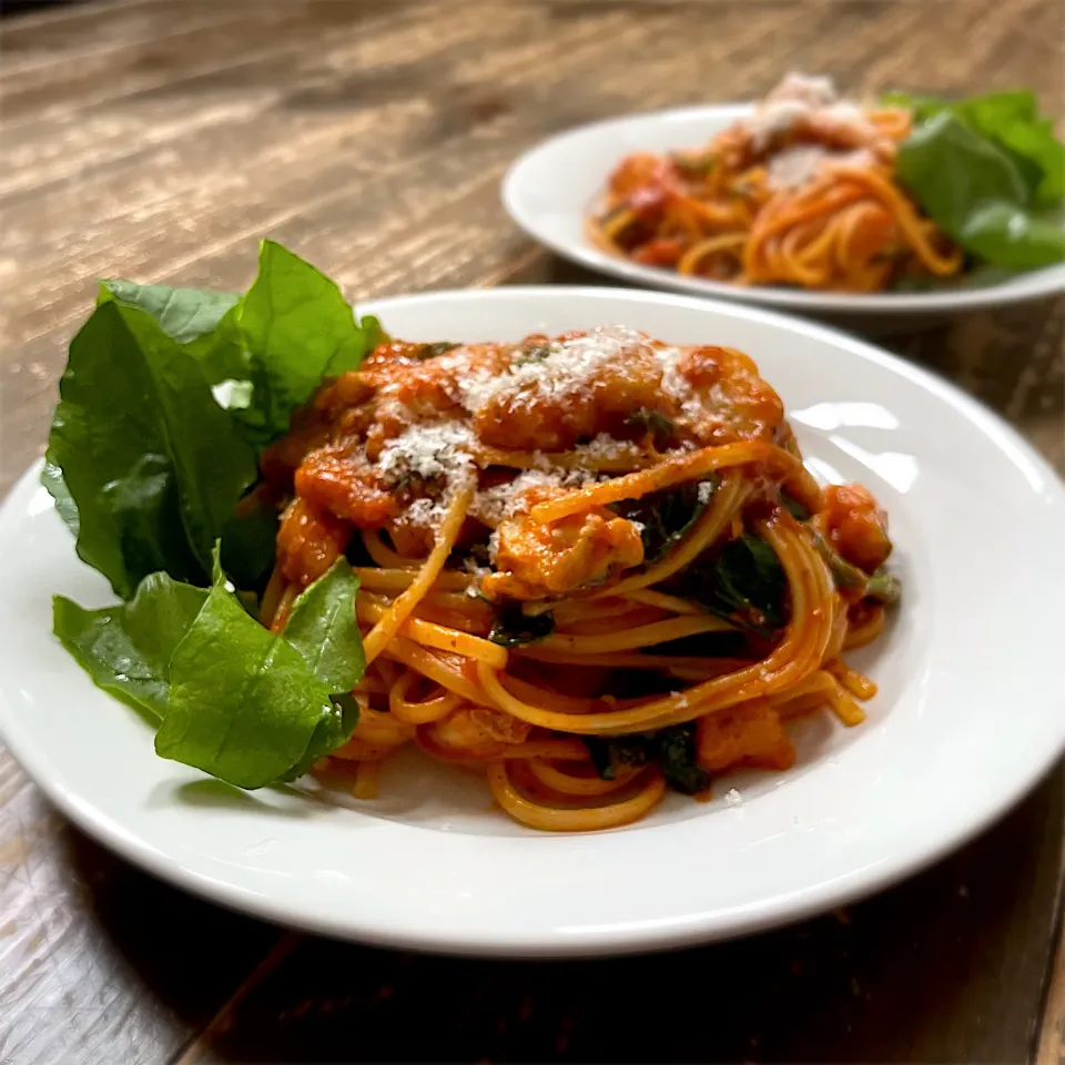 鯖、鰤、ほうれん草のトマトソース|koji toyodaさん