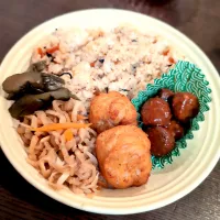 混ぜご飯弁当🍱| Rieさん