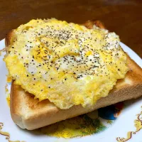 たまごトースト|はっちぃさん