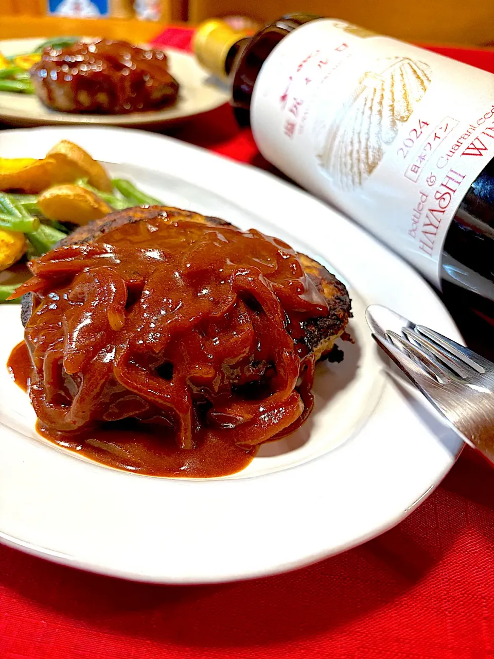 デミグラスソースハンバーグ|おかちさん