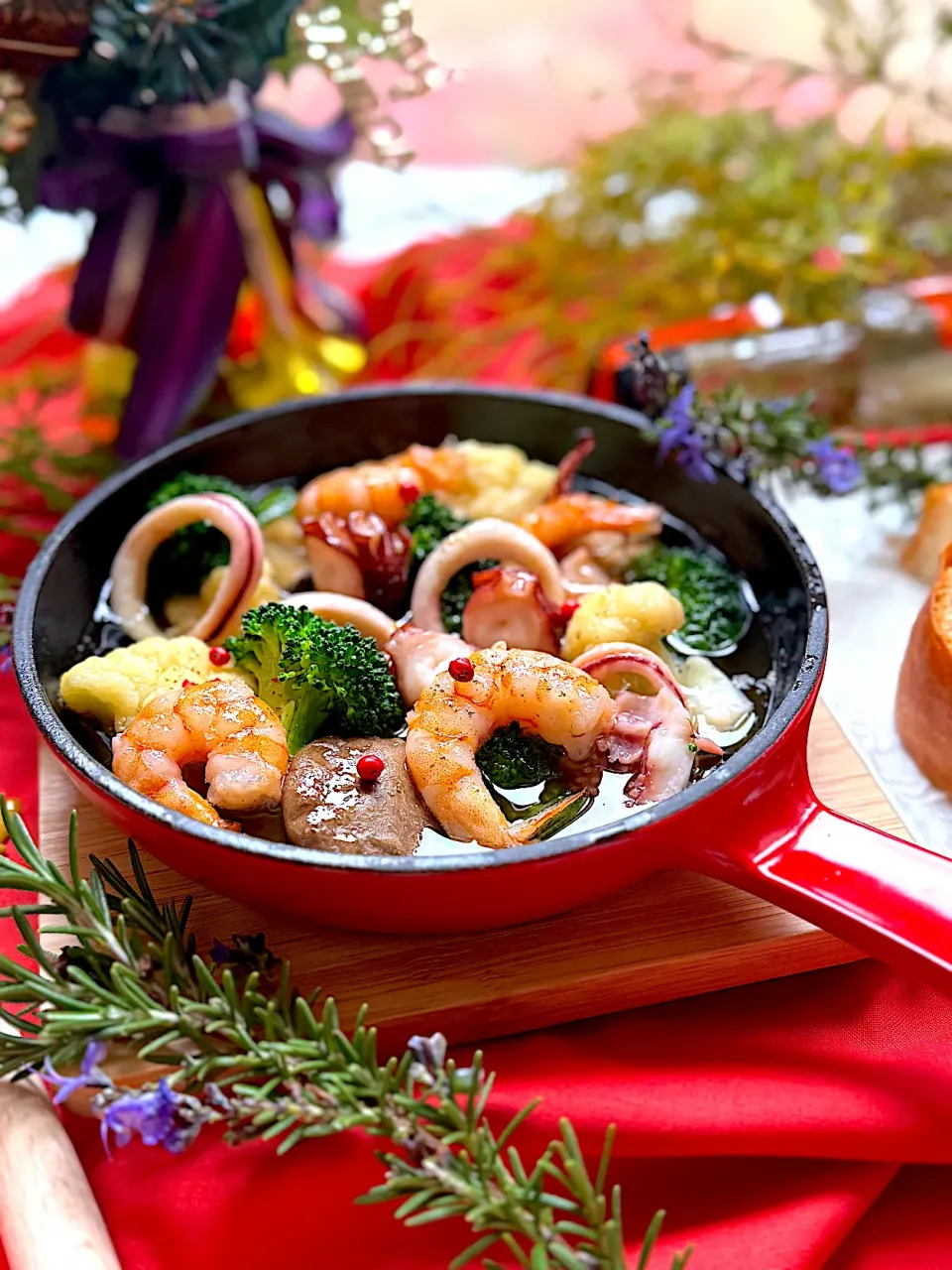 アヒージョ🦐🦑🐙|サミカさん