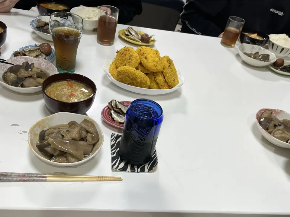 晩御飯☆いわしの梅煮☆揚げなすのさっぱり煮☆インカのめざめのコロッケ☆野菜のかき玉スープ|Saharaさん