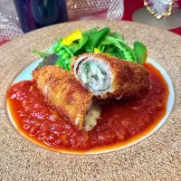 豚しそチーズフライ.⋆﻿𝜗𝜚トマトソース