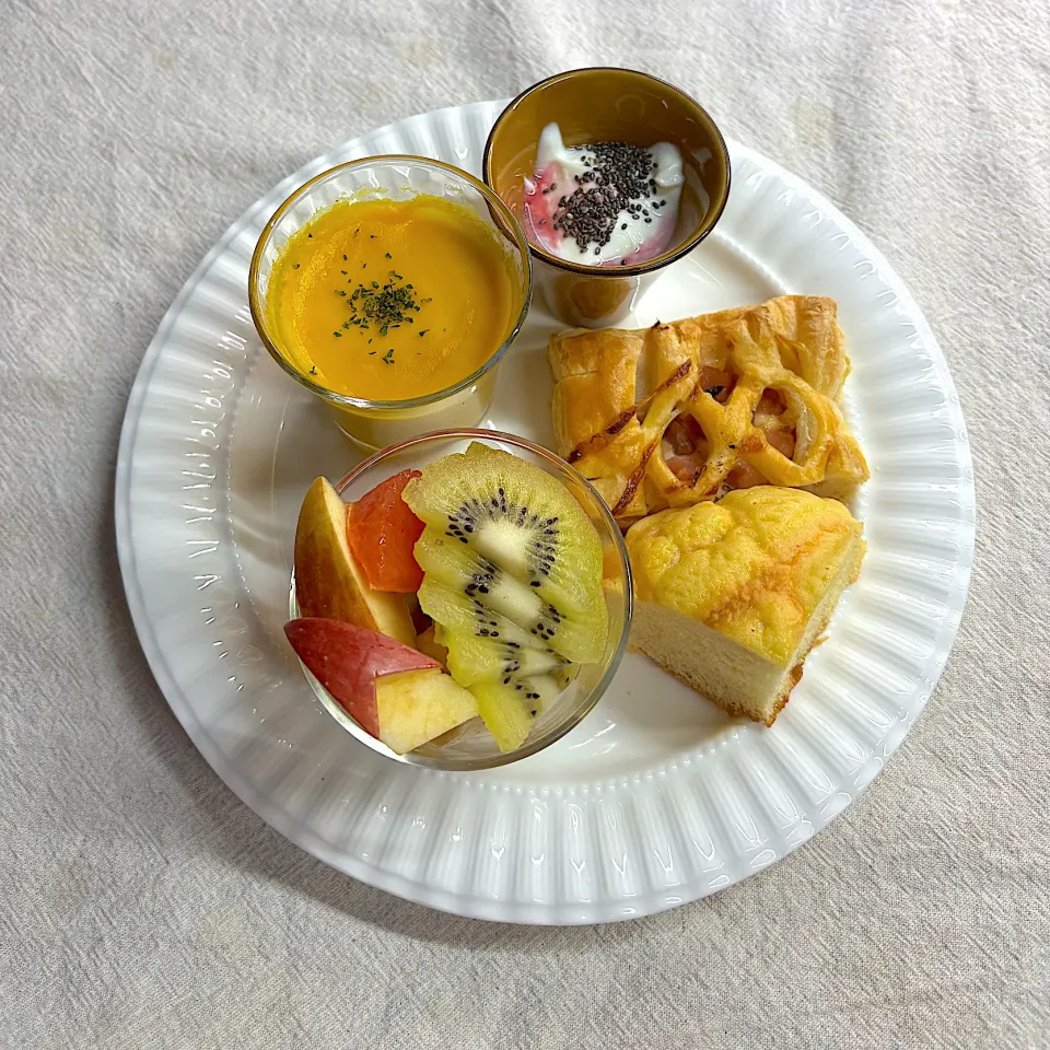 娘の朝ごはん|かっちゃん杉さん