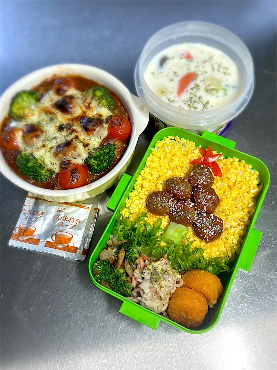 R7.12/24㈬  ·͜·♡ 今日のお弁当 👨🏻‍🍳|hamakoさん