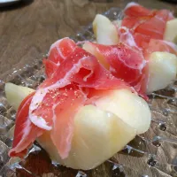 洋梨と生ハム|古尾谷りかこさん