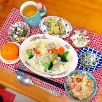 いつかの晩御飯🥢🍲| まゆめろさん