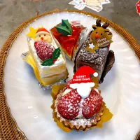 近所の老舗ケーキ屋さんで| nao子さん