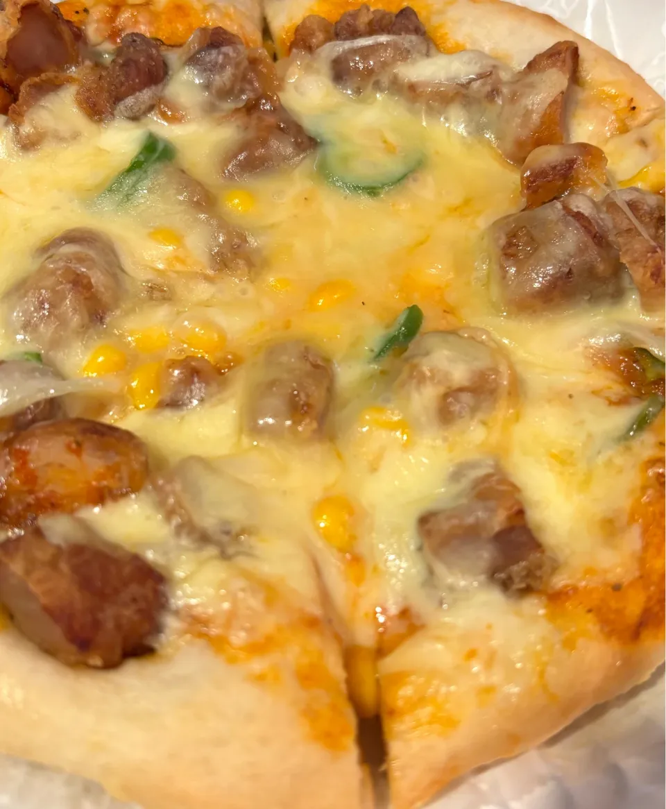 唐揚げのピザ🍕|みーしゃさん