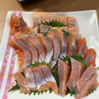 ビワマスの刺身|タマ三郎さん