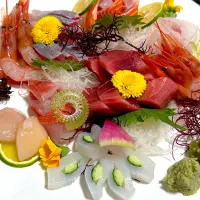 刺身の盛り合わせ|🌼𝑨𝐦𝐢🌼さん