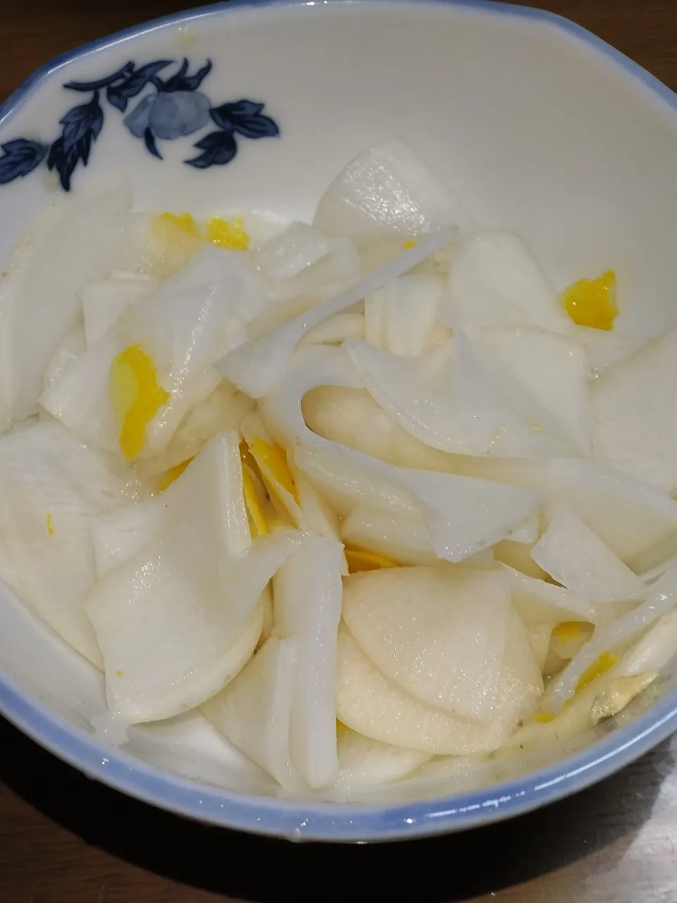 大根と柚子の塩揉み|さと♂さん