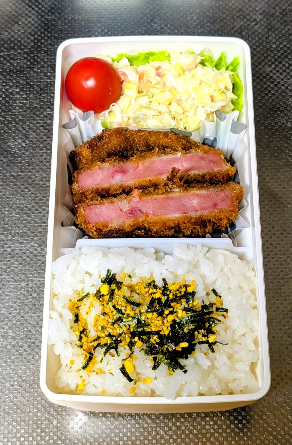 ハムカツ&鰯フライ弁当|黒川克博さん
