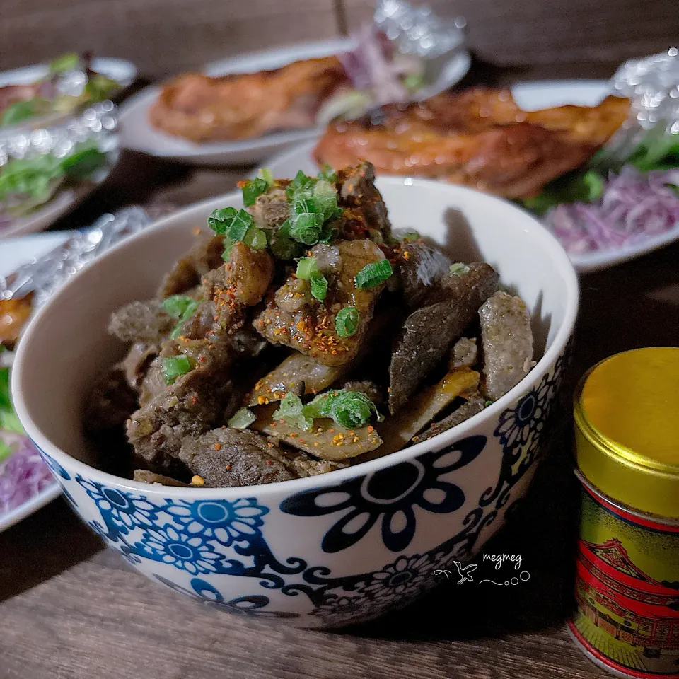 牛すじ|meg*ˊᵕˋ*megさん