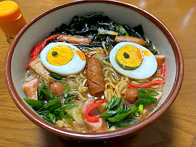 マルちゃん正麺🍜、豚骨醤油味❗️（╹◡╹）✨|サソリさん