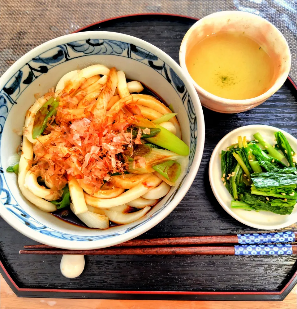【麺】もちもち伊勢うどん|シュビラさん