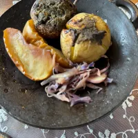 りんご、ジャガイモ、マッシュルームのレバーペースト焼き|chihoさん