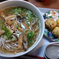 きのこ蕎麦　ちーちく青さ揚げ| さゆさん